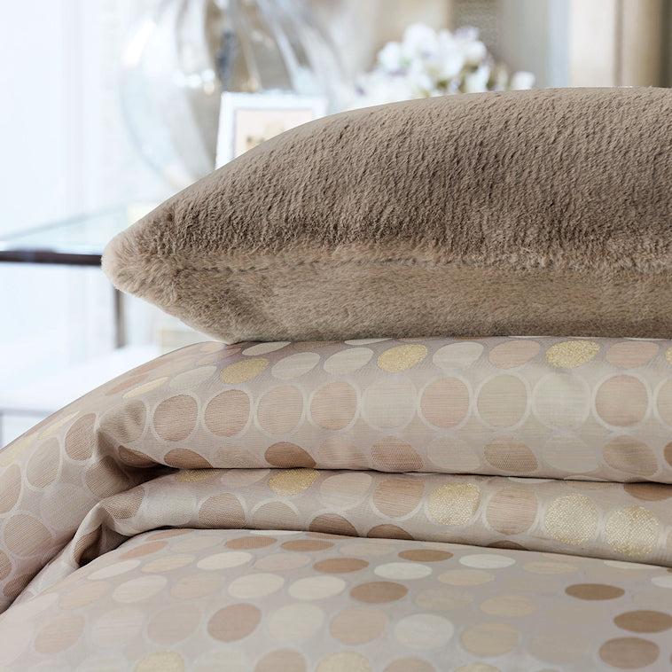 Champagne Sand Pebbles Bedding Collection